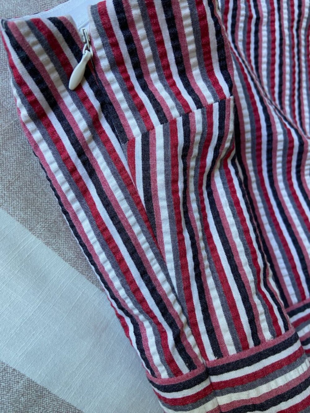 NWT Womens LOFT Red Striped One Shoulder Halter Dress Sz 8 - Picture 3 of 6